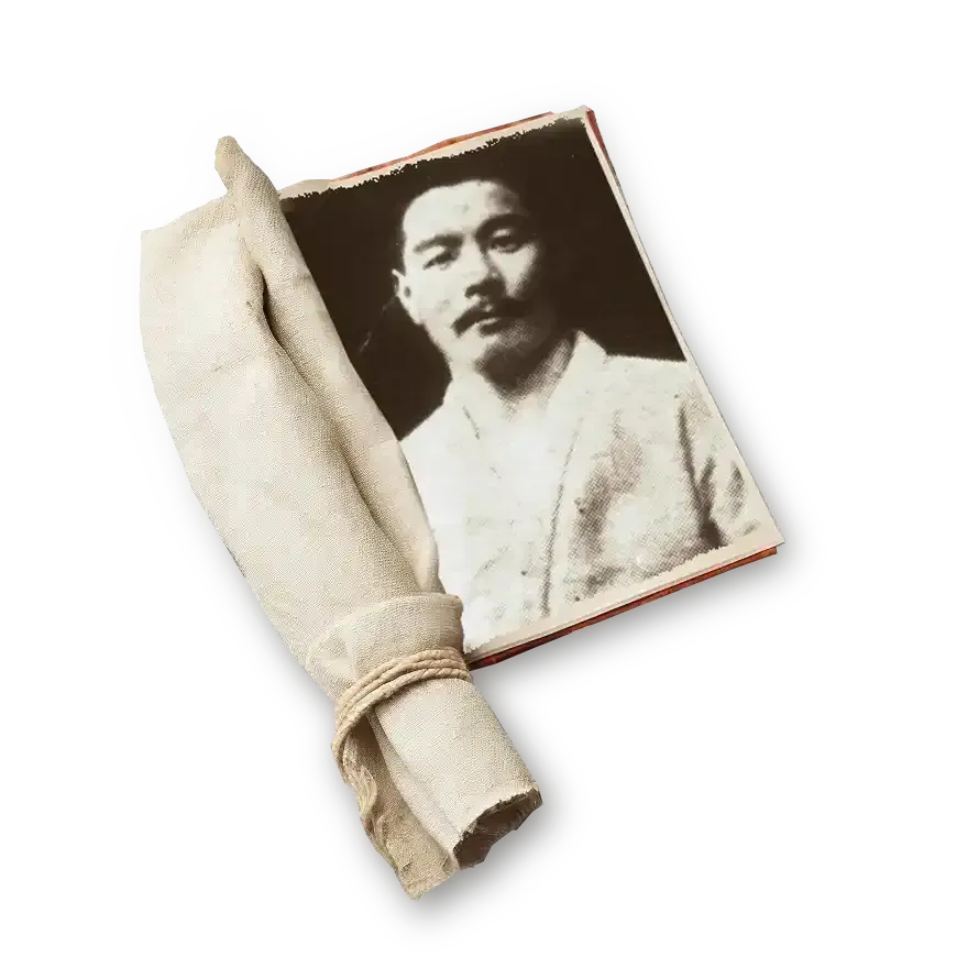 Photographie ancienne de Mitsuyo Maeda, judoka japonais, en 1909.